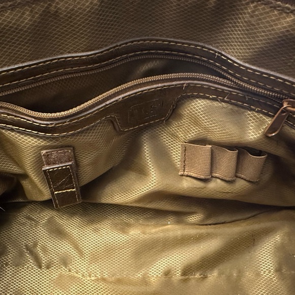 Madi Claire Bronze and White Shoulder Satchel - Picture 4 of 8